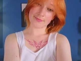 Discover our girls online shows and discover the company of countless livestreamers, with stunning shapes, sex toys and more.