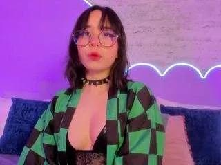 Photos of lilou-albrecht from CamSoda is Freechat