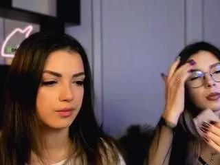 lily-morty from CamSoda is Freechat