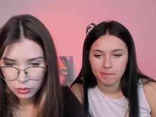 lily-morty from CamSoda is Freechat