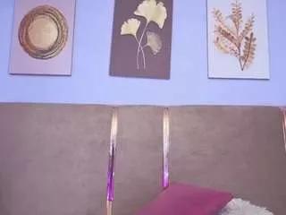 lilycrystal from CamSoda is Freechat