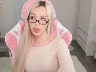 Linamayse webcams show profile image 