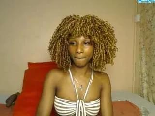 linasonia from CamSoda is Freechat