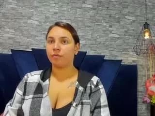 lizzrouse from CamSoda