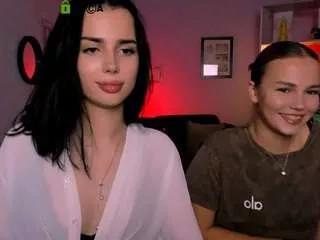 lola-sun12 from CamSoda is Freechat