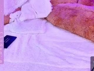 lolaonline from CamSoda