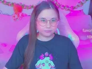 lolisuccub from CamSoda