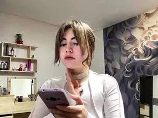 lorissarate from CamSoda is Freechat