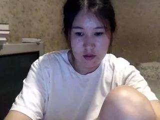 loveesafi from CamSoda is Freechat