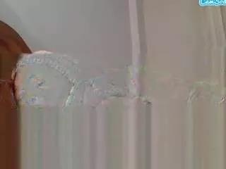 lovelybigpussylips53 from CamSoda is Freechat