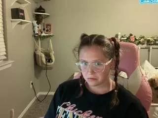 Lovestobespoiled245 webcams show profile image 