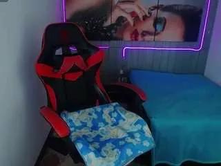 Photos of lucia-21 from CamSoda is Freechat