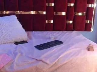 luisa-smith from CamSoda is Freechat