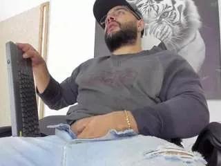 luke-09 from CamSoda is Freechat