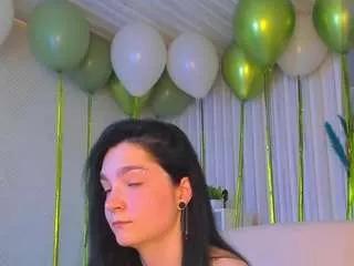 luna-moon13 from CamSoda is Freechat