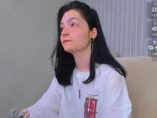 luna-moon13 from CamSoda is Freechat