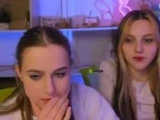 luna-tin from CamSoda is Freechat