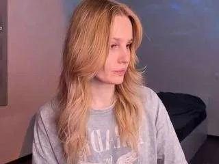 Photos of lunacyyy from CamSoda is Freechat