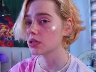 lynnabraund from CamSoda is Freechat