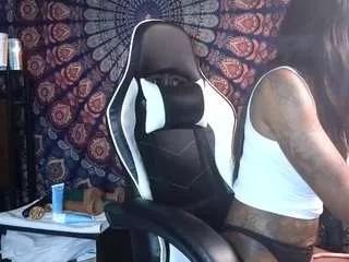 madamekinkykay from CamSoda