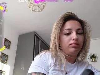 maddyem from CamSoda