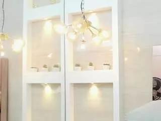 madison-summer from CamSoda is Freechat
