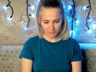 maggiecake from CamSoda