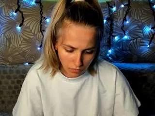 maggiecake from CamSoda