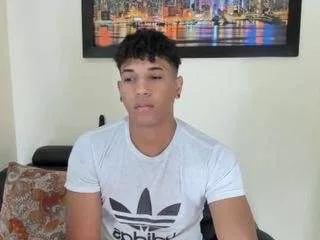 manuelandjhon from CamSoda is Freechat