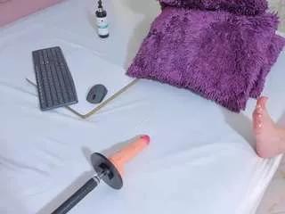 maraa-lopez from CamSoda is Freechat
