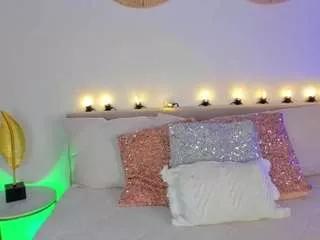 Photos of marianacuellar from CamSoda is Freechat