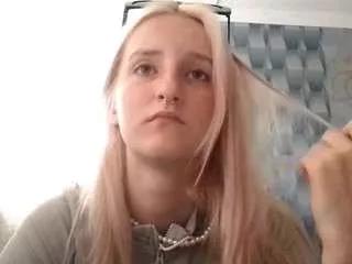 Martycung webcams show profile image 