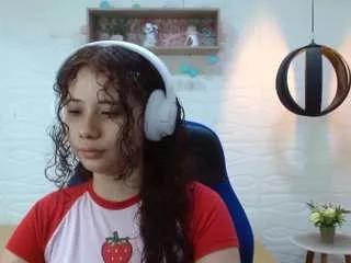mayamoira from CamSoda