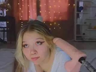 mayaster from CamSoda