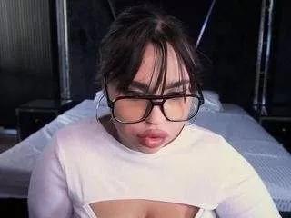 meganwoww from CamSoda is Freechat