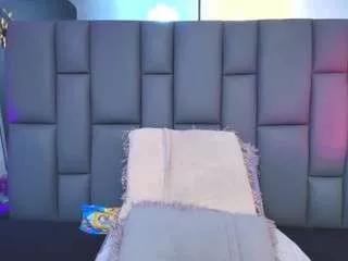 miaabrownn from CamSoda