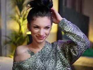 miamicandy from CamSoda is Freechat