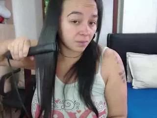 miialatin95 from CamSoda