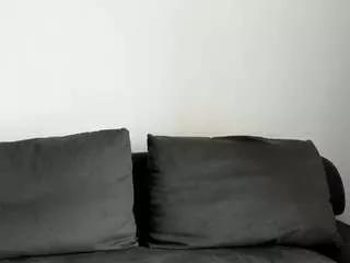 minimaya from CamSoda
