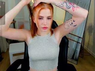 Discover our girls online shows and discover the company of countless livestreamers, with stunning shapes, sex toys and more.