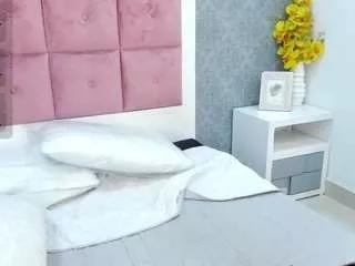 miss-connor from CamSoda is Freechat
