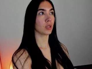 misslucia from CamSoda