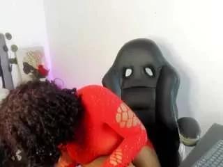 morochahot77 from CamSoda