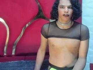 Naomyrousee webcams show profile image 