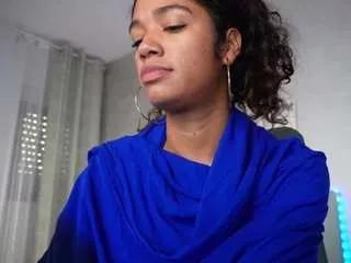 naughtykiara from CamSoda is Freechat