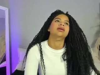 nayahh from CamSoda