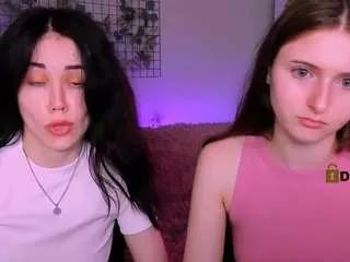 nekky-mouse from CamSoda