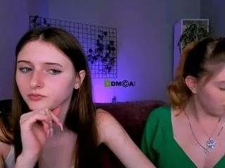 Nekky-mouse webcams show profile image 