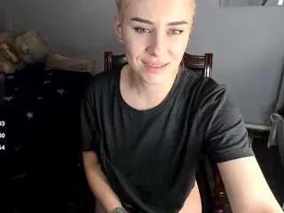 nellyicee from CamSoda