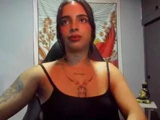 Nessaa88 webcams show profile image 